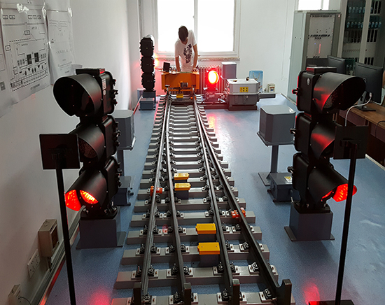 高鐵列車(chē)CTCS實(shí)訓設備
