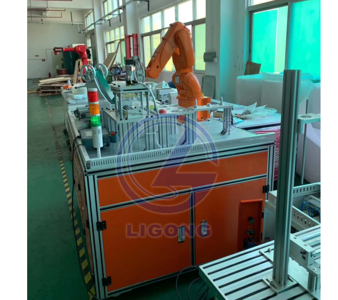 工業(yè)機器人實(shí)訓考核平臺